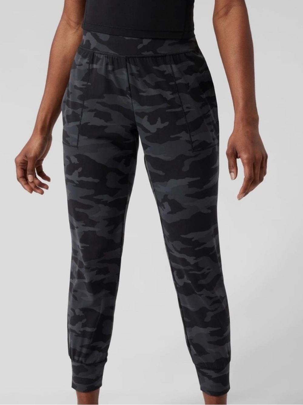 Athleta Salutation Jogger- Camo